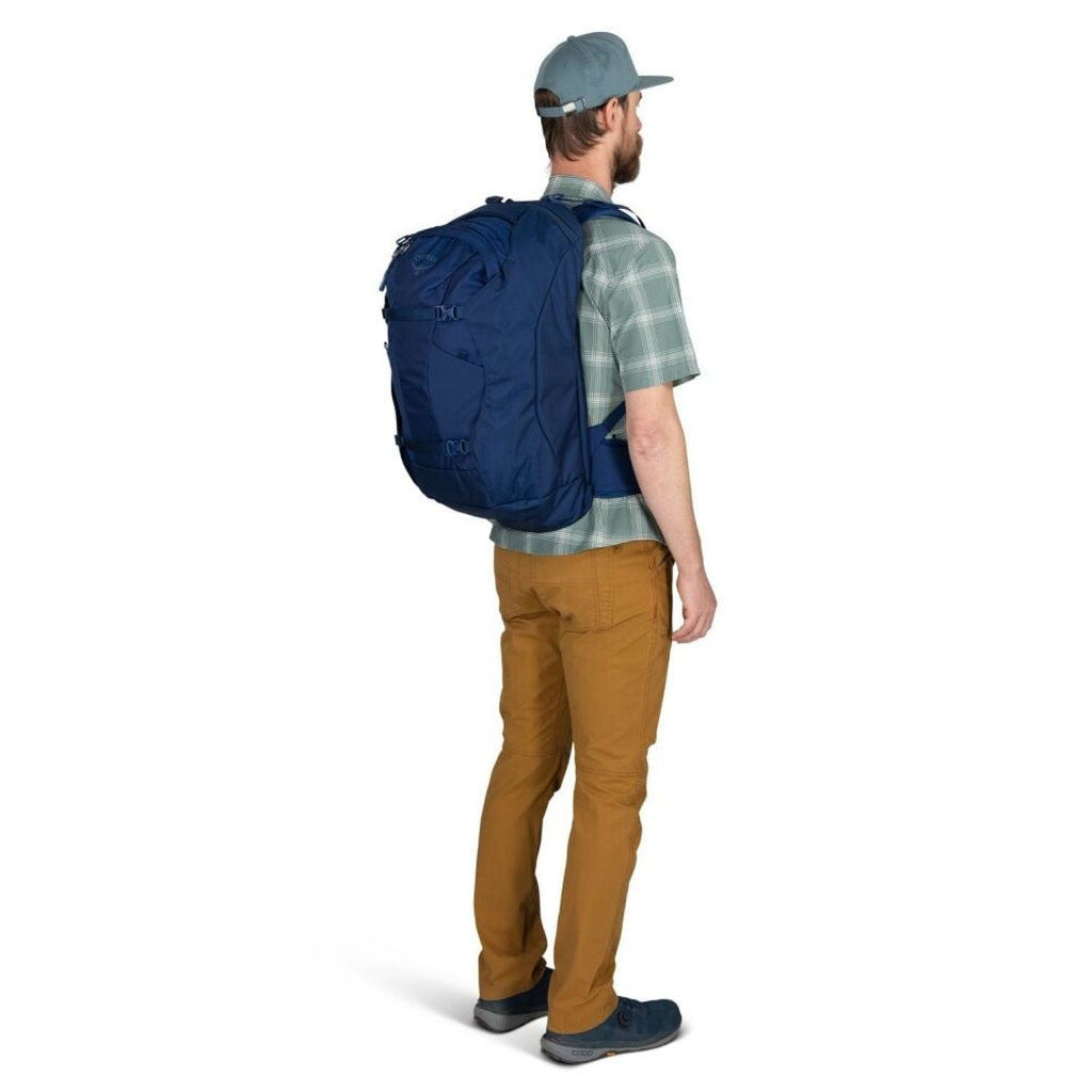 Osprey Farpoint 40 Backpack O/S - Antique Blue