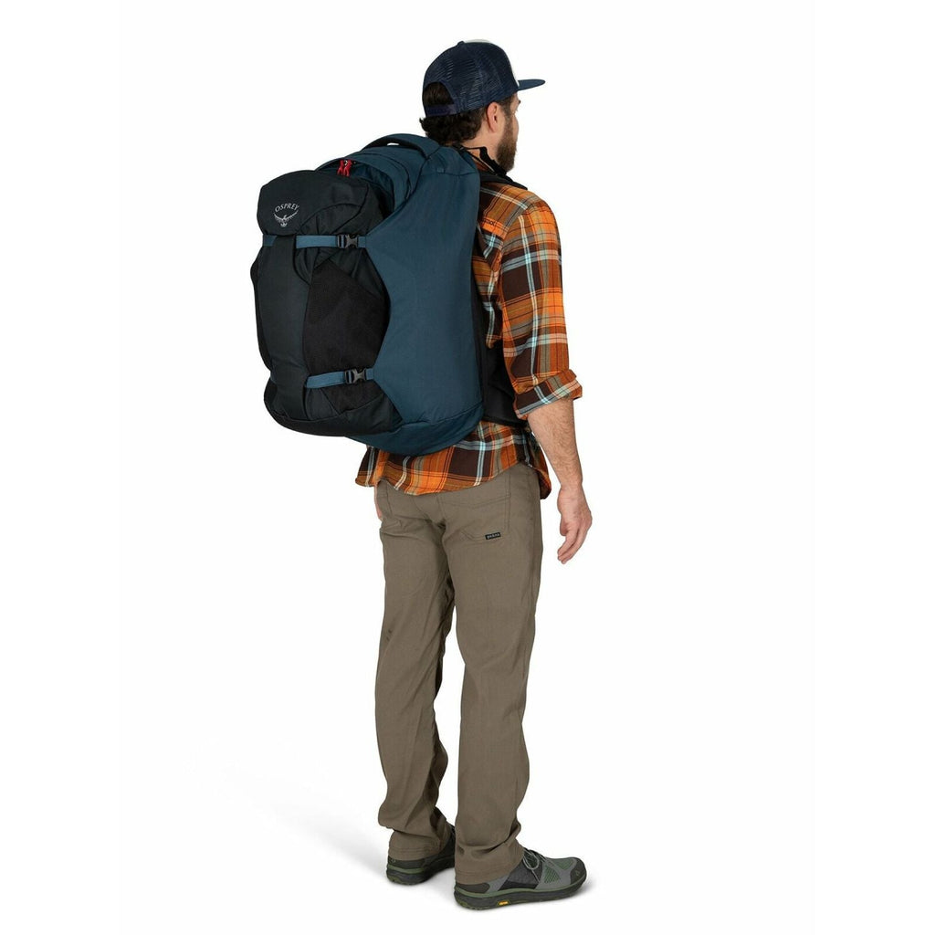 Osprey Farpoint 40 Backpack O/S - Gopher Green