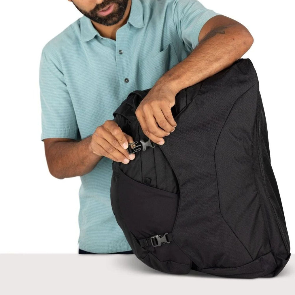 Osprey Farpoint 55 Backpack O/S - Cascade Blue/Torrent Blue