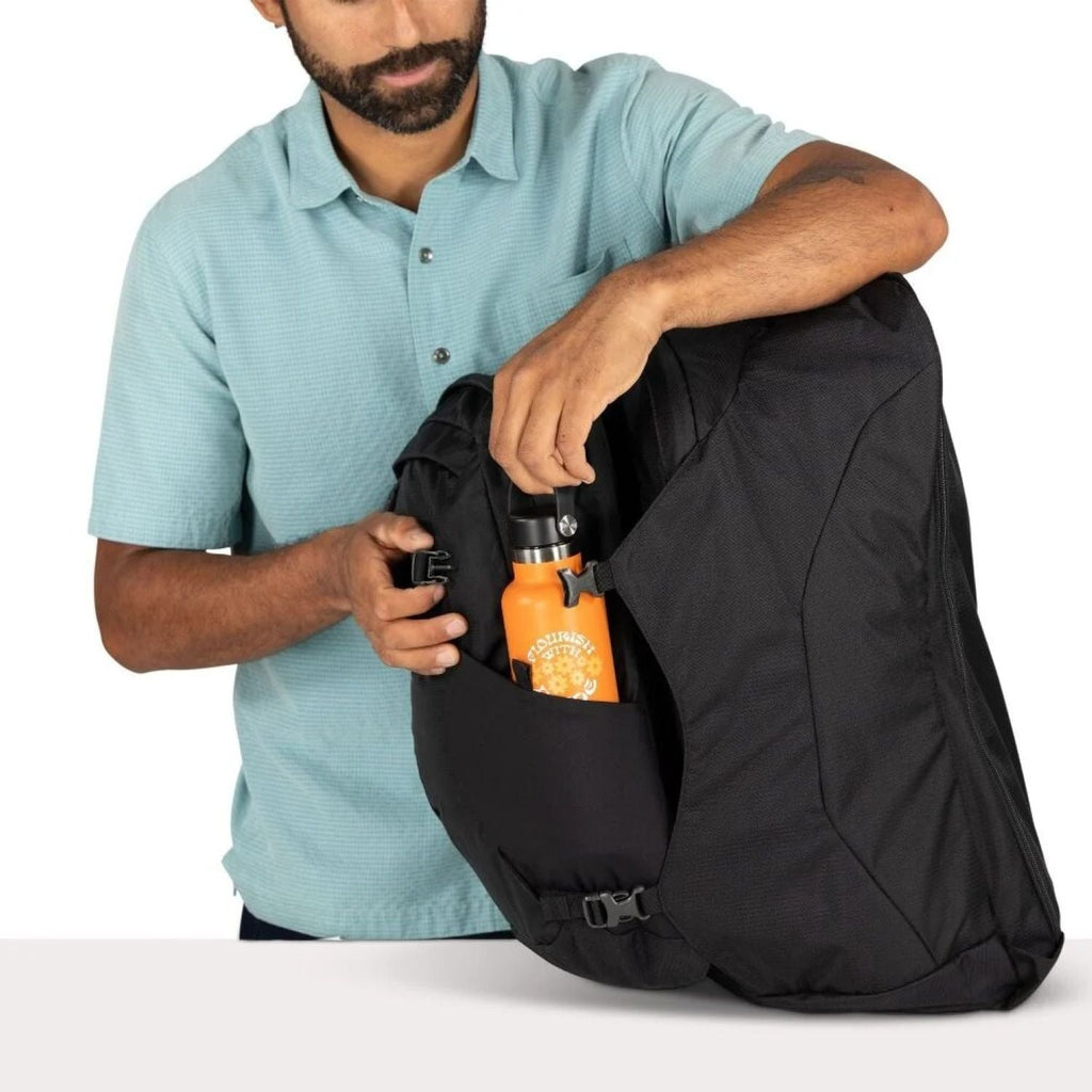 Osprey Farpoint 55 Backpack O/S - Cascade Blue/Torrent Blue