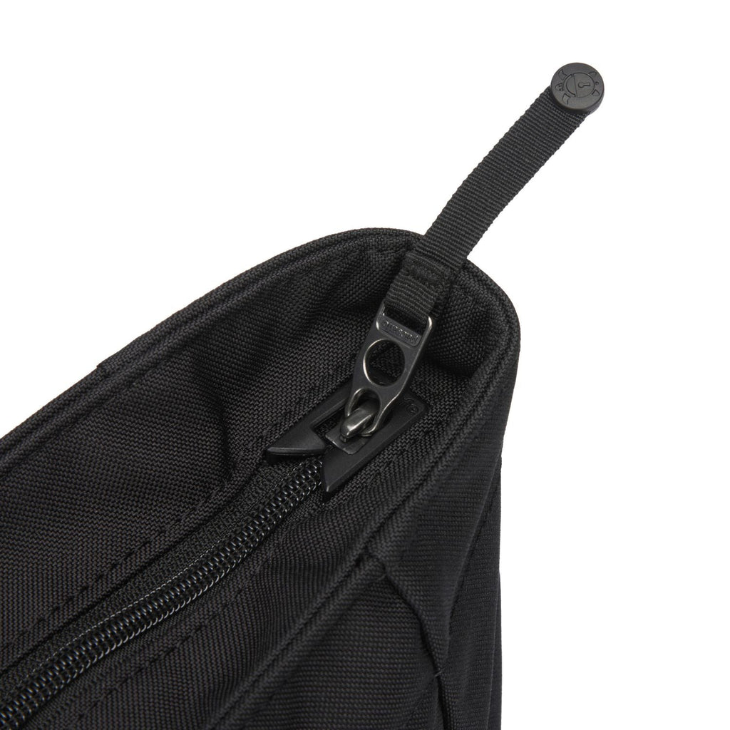 Pacsafe Go Anti-theft Totepack - Jet Black