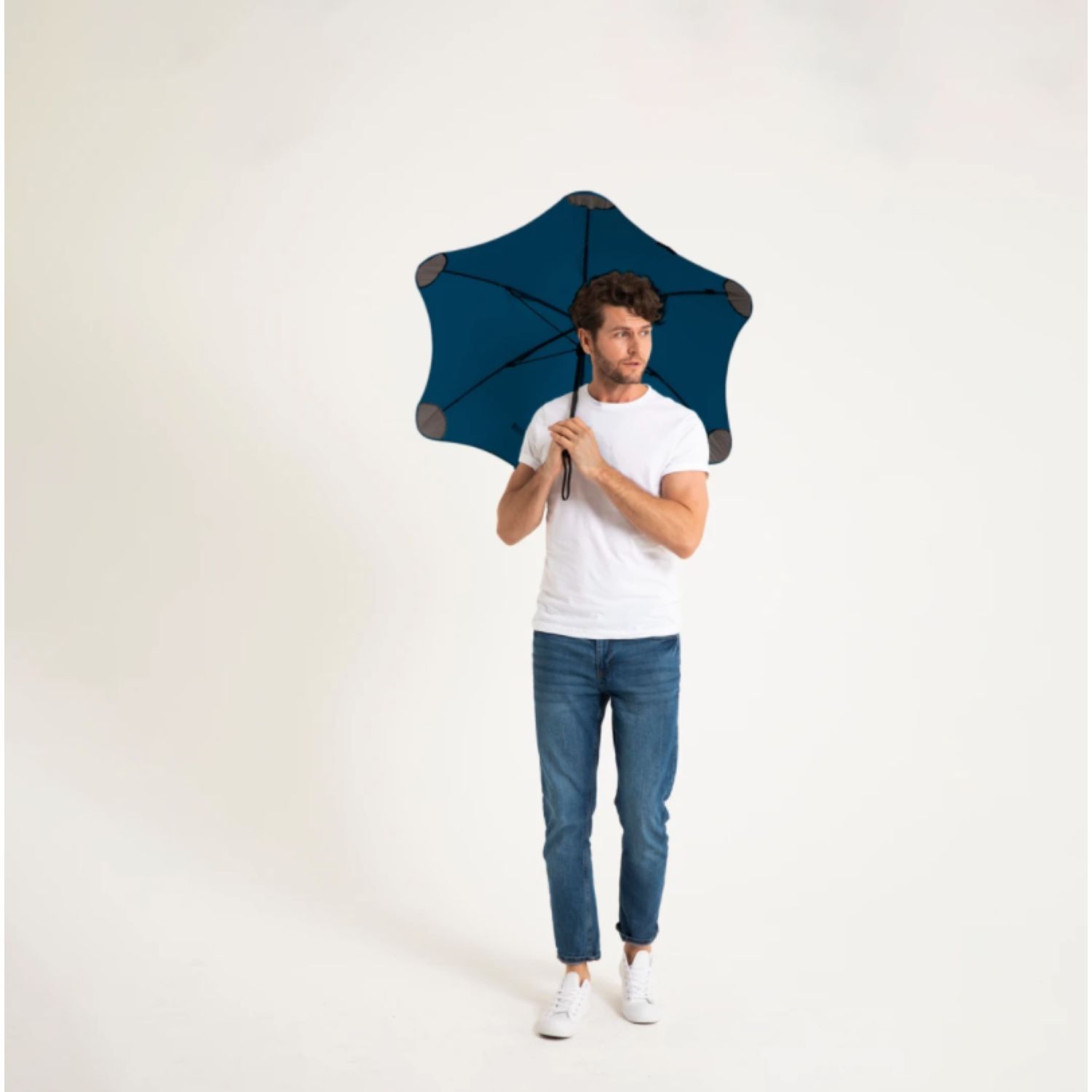 Blunt-Coupe-Umbrella-Navy-5.jpg