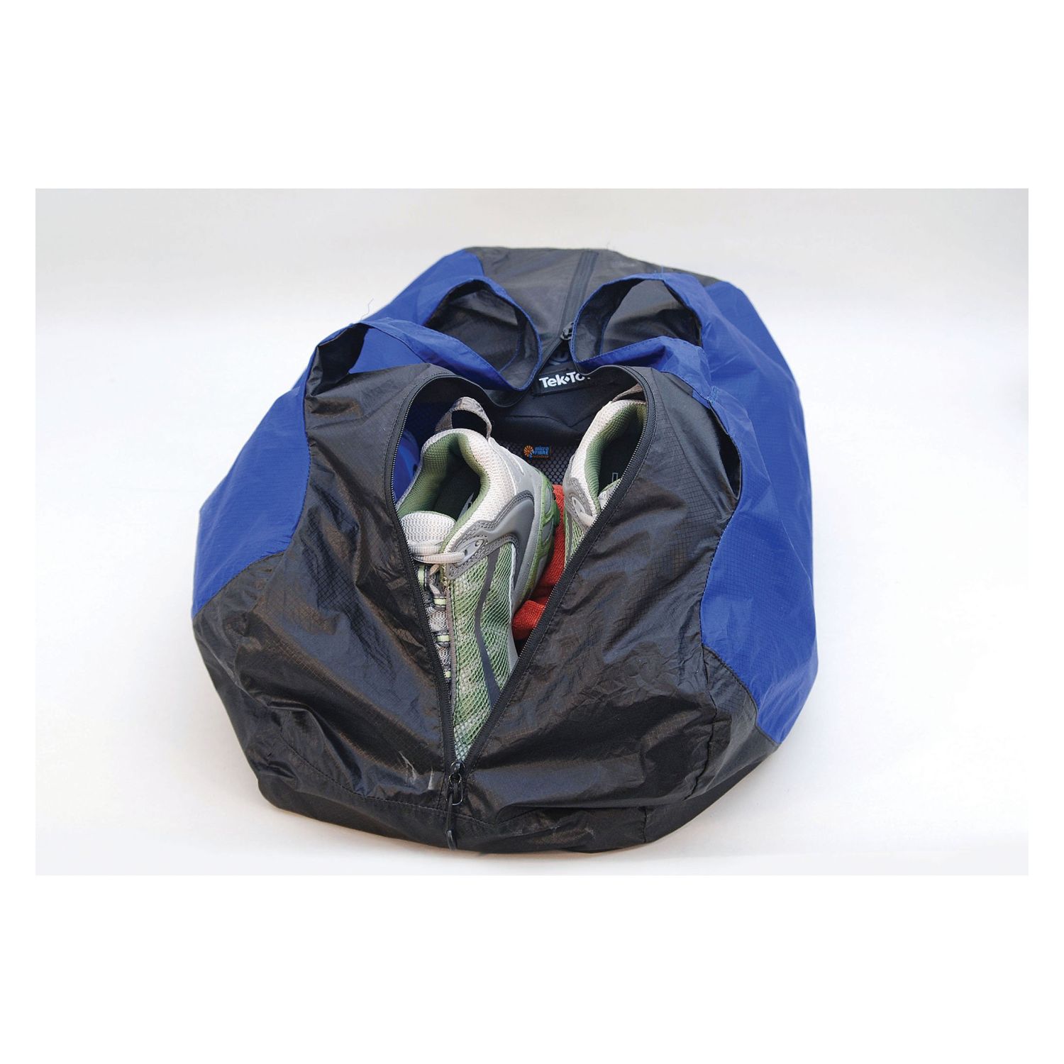 Sea-To-Summit-Travelling-Light-Ultra-Sil-Duffle-Bag-Pacific-Blue-4.jpg