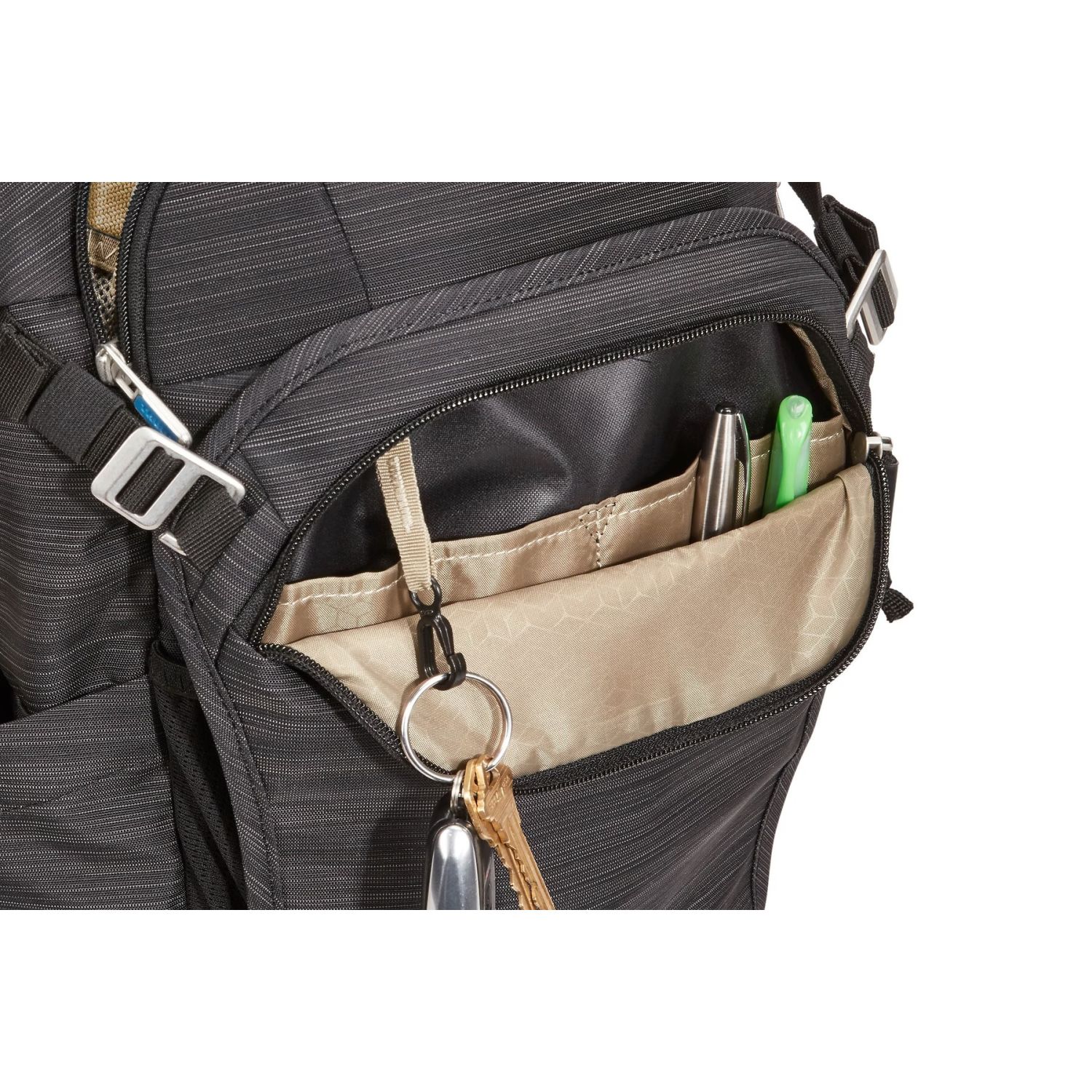 Thule-Construct-Backpack-24L-Black-7-1.jpg